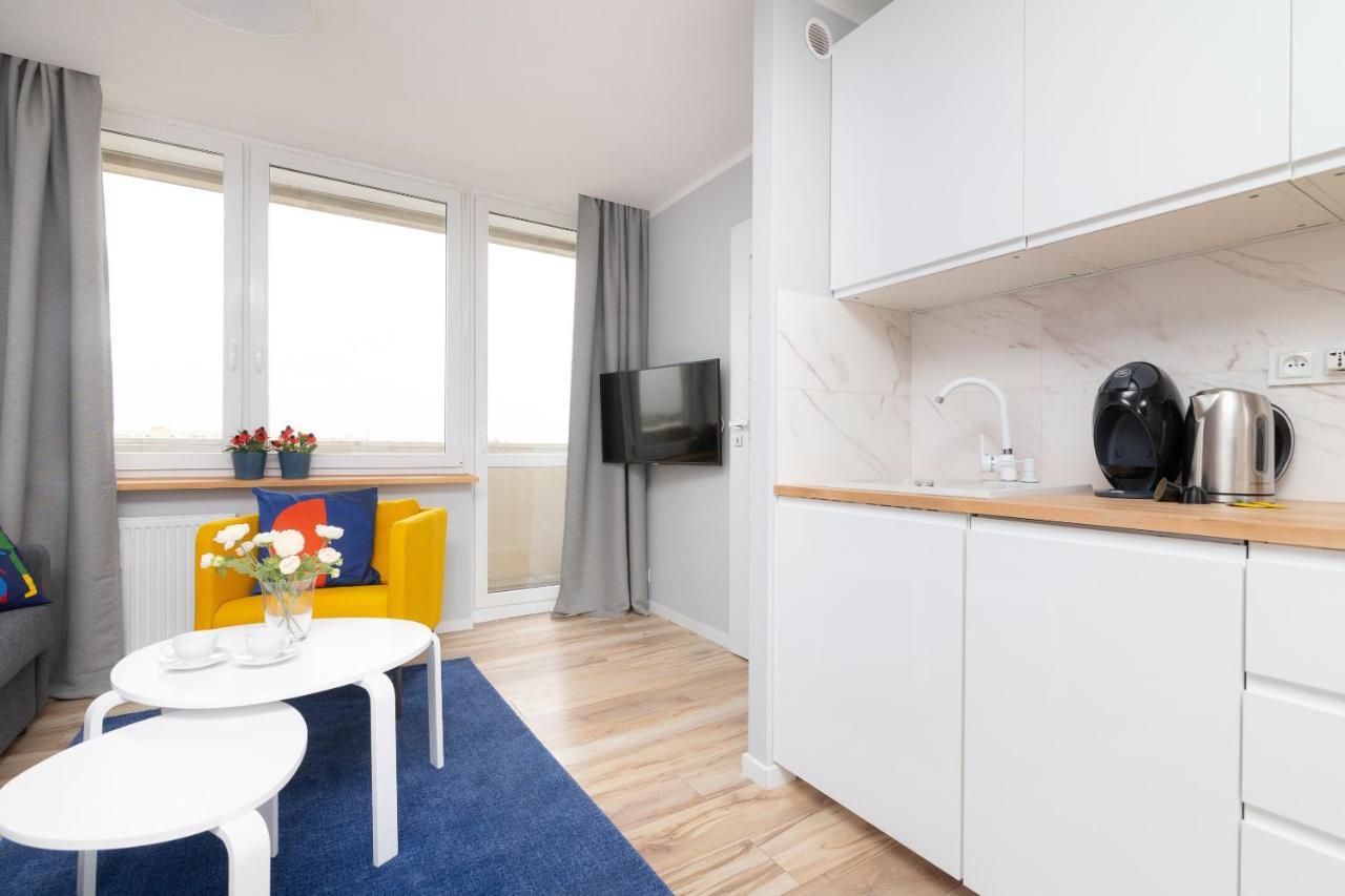 Beautiful 2 Rooms Flat With Balcony Warsaw Exterior photo